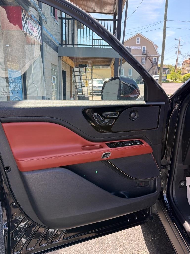 Lincoln Aviator Reserve AWD 2025