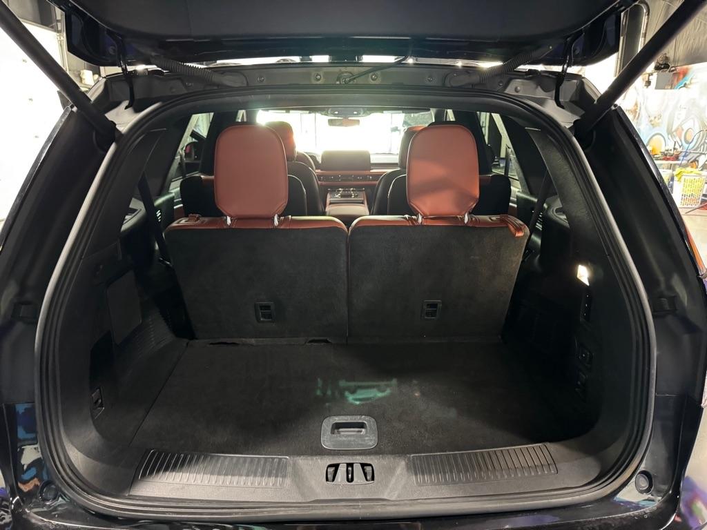 Lincoln Aviator Reserve AWD 2025