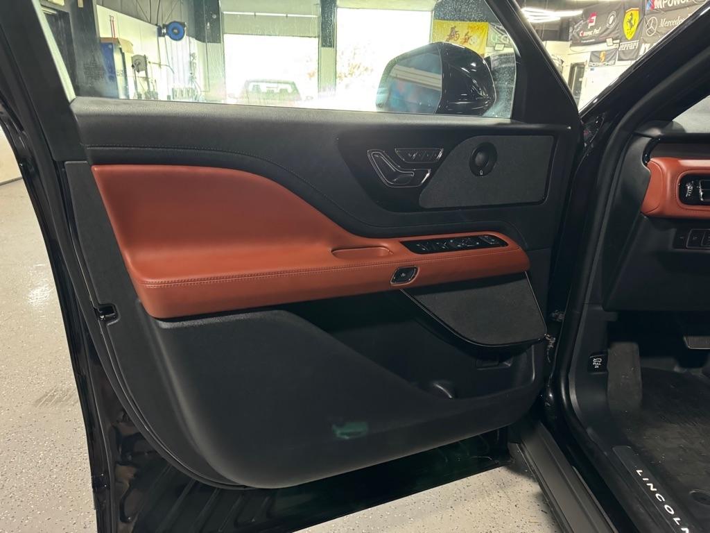 Lincoln Aviator Reserve AWD 2025