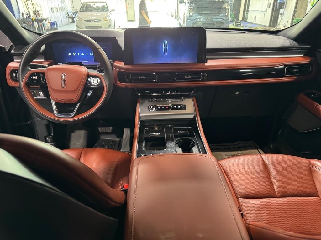 Lincoln Aviator Reserve AWD 2025