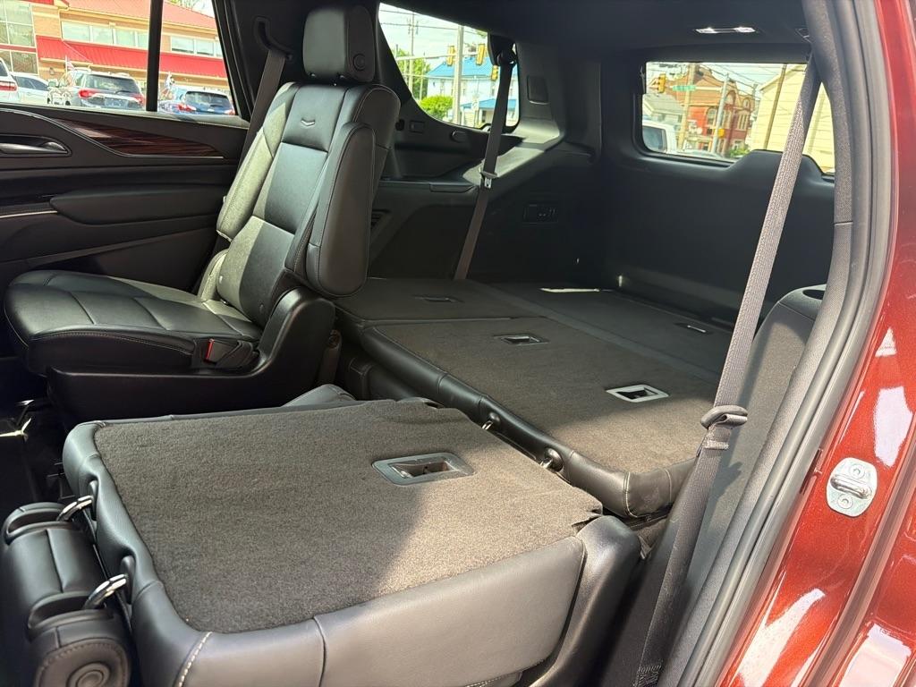 Cadillac Escalade Luxury 4WD 2022