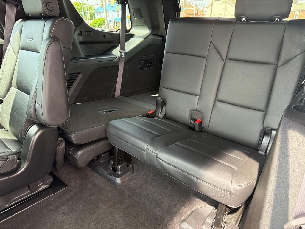 Cadillac Escalade Luxury 4WD 2022