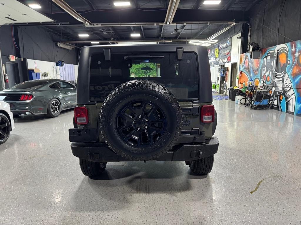 Jeep Wrangler Sport 4WD 2016