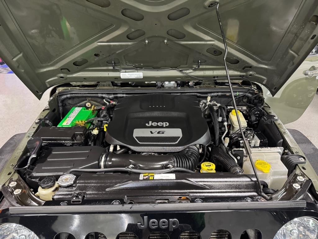 Jeep Wrangler Sport 4WD 2016