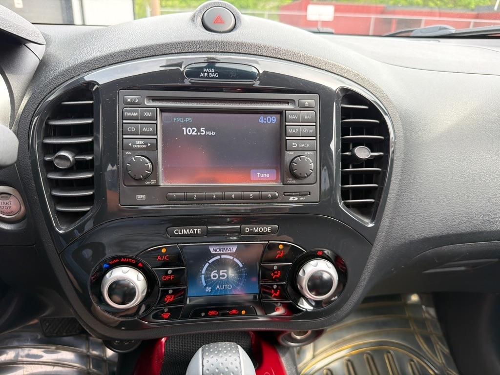 Nissan Juke S AWD 2014