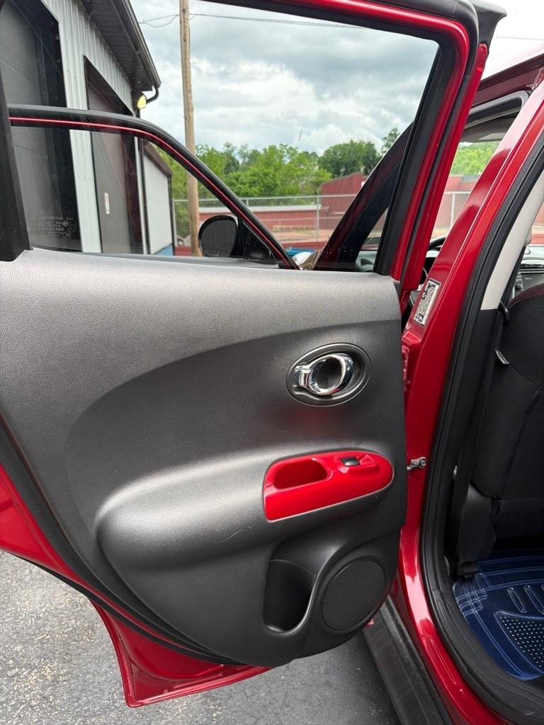 Nissan Juke S AWD 2014