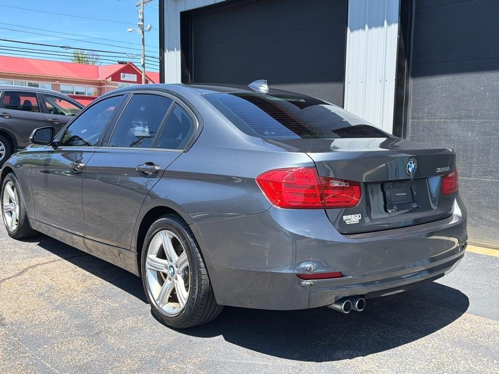 BMW 3-Series 328i Sedan 2015
