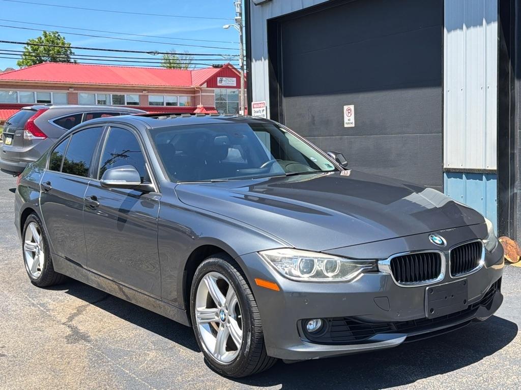 BMW 3-Series 328i Sedan 2015