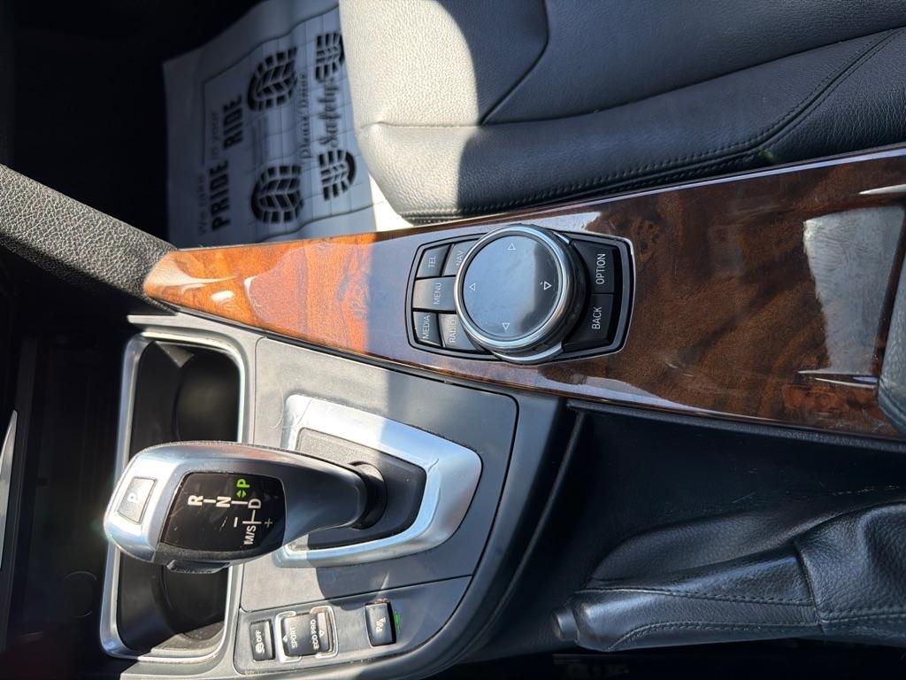 BMW 3-Series 328i Sedan 2015
