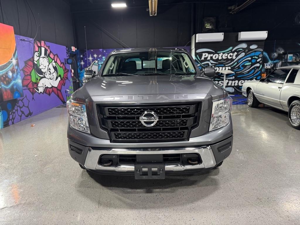 Nissan Titan SV Crew Cab 4WD 2021