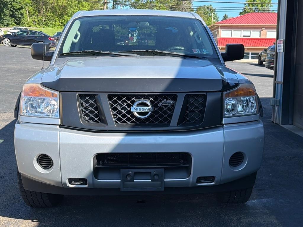 Nissan Titan S Crew Cab 4WD 2015