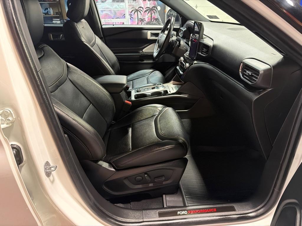 Ford Explorer ST AWD 2023