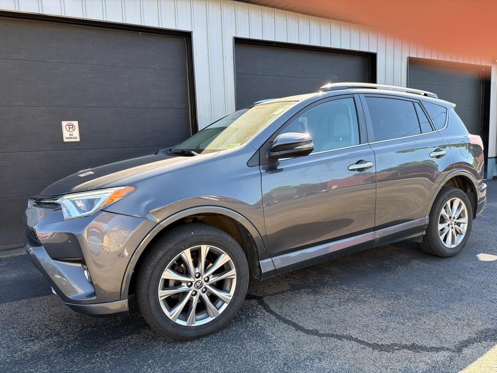 Toyota RAV4 Limited AWD 2017