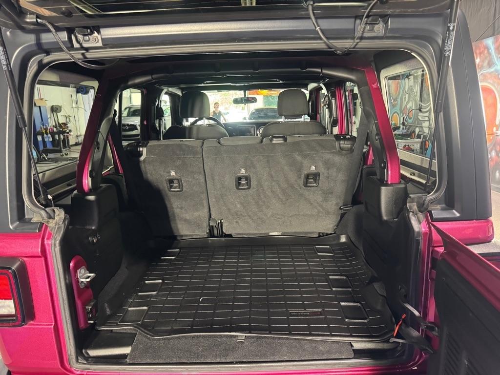 Jeep Wrangler Unlimited Sport 2021