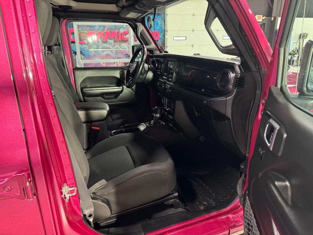 Jeep Wrangler Unlimited Sport 2021