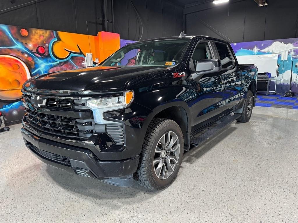 2022 Chevrolet Silverado 1500 RST Crew Cab 4WD