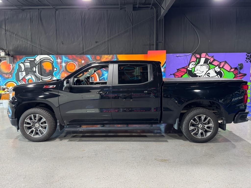 Chevrolet Silverado 1500 RST Crew Cab 4WD 2022