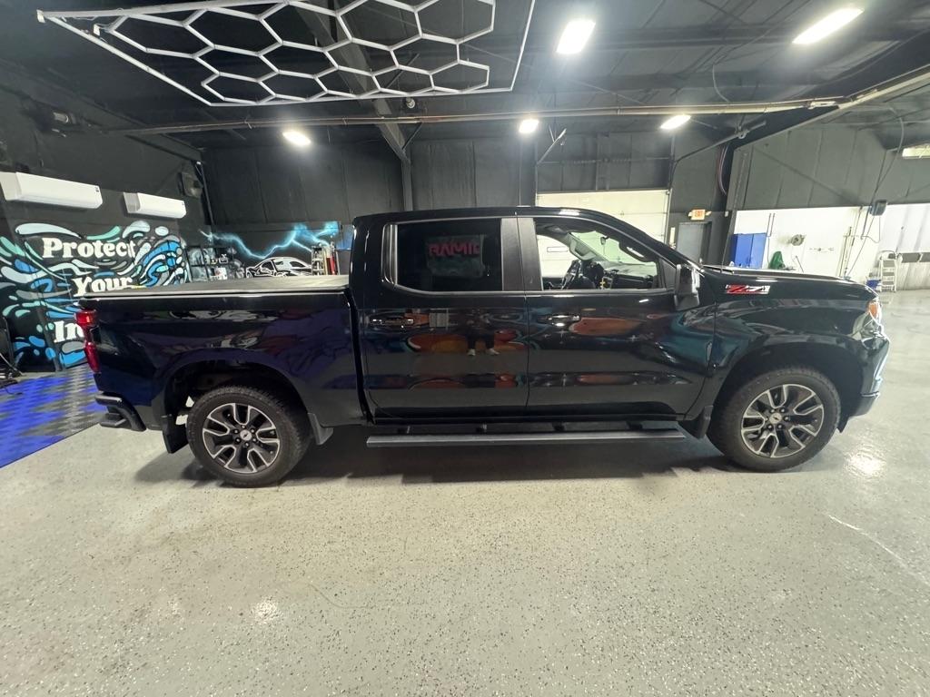 Chevrolet Silverado 1500 RST Crew Cab 4WD 2022