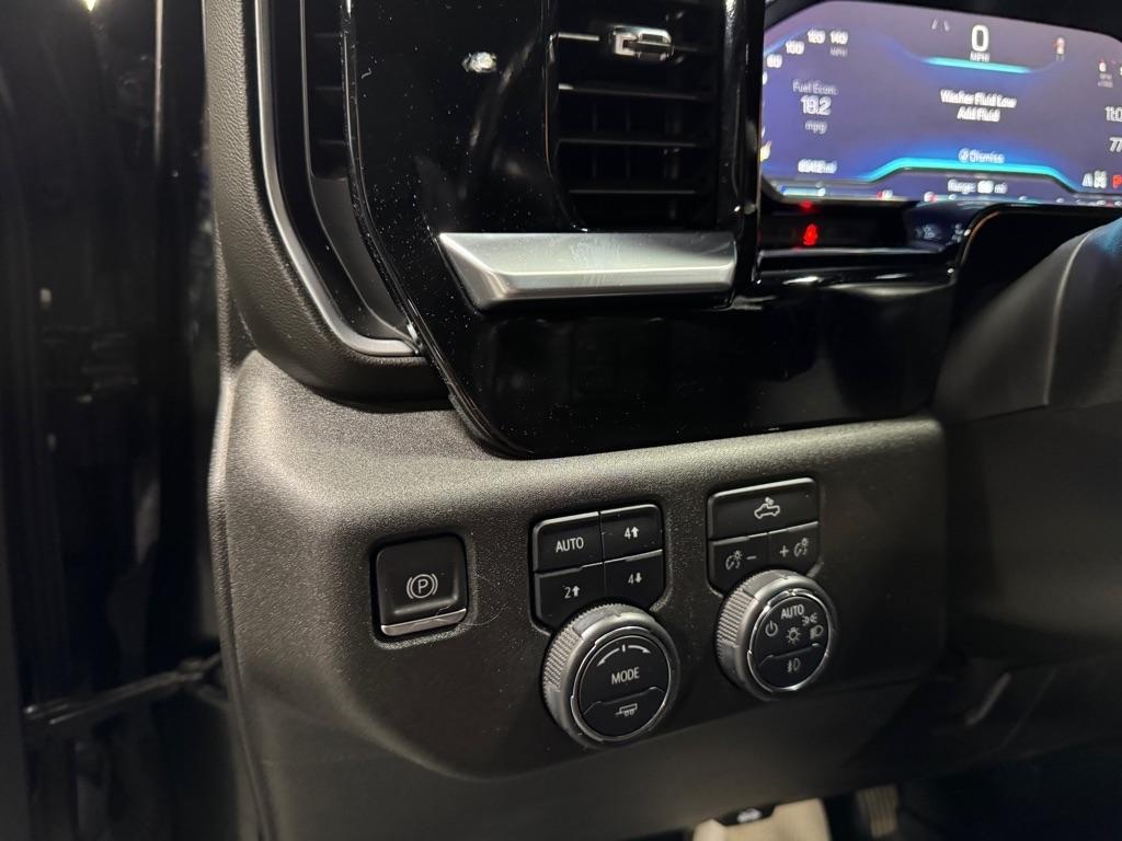 Chevrolet Silverado 1500 RST Crew Cab 4WD 2022