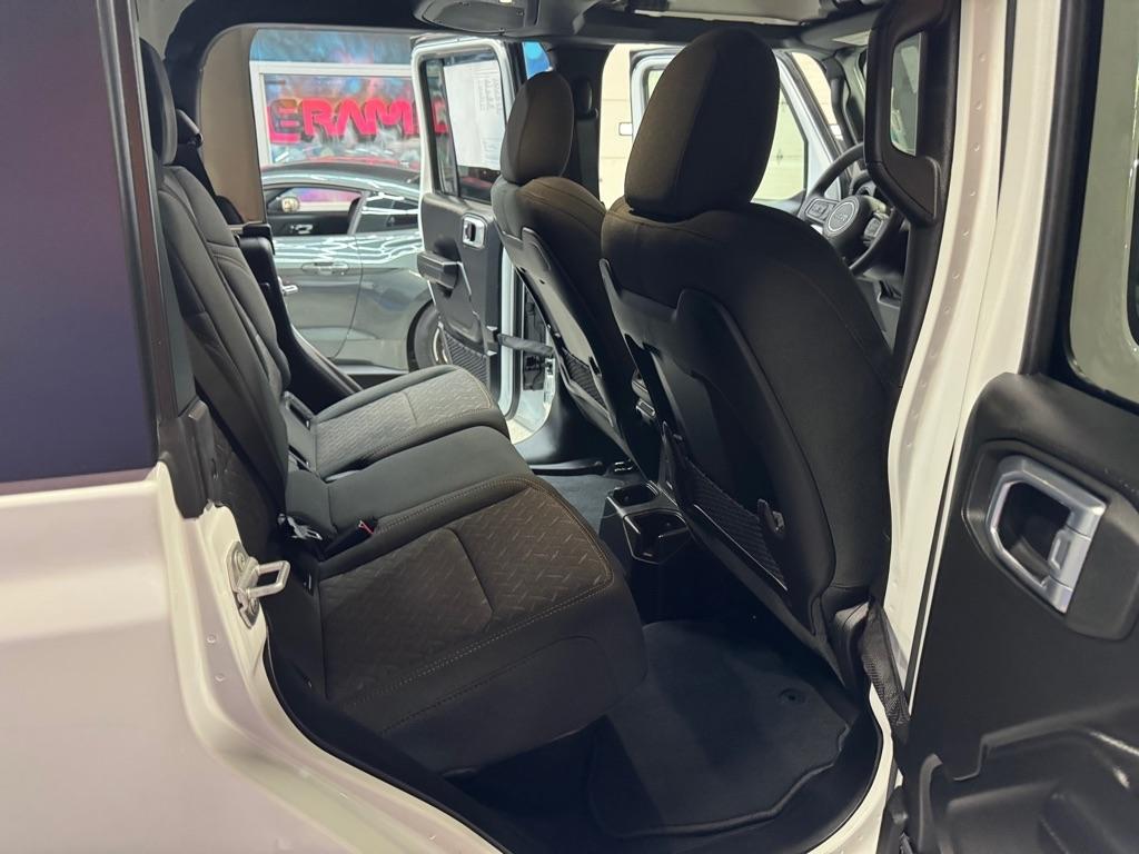 Jeep Gladiator Mojave 2026