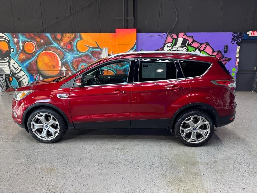 Ford Escape Titanium 4WD 2017