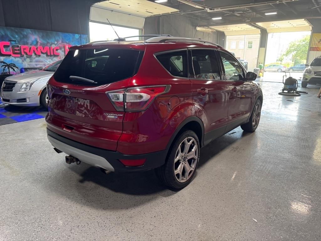 Ford Escape Titanium 4WD 2017