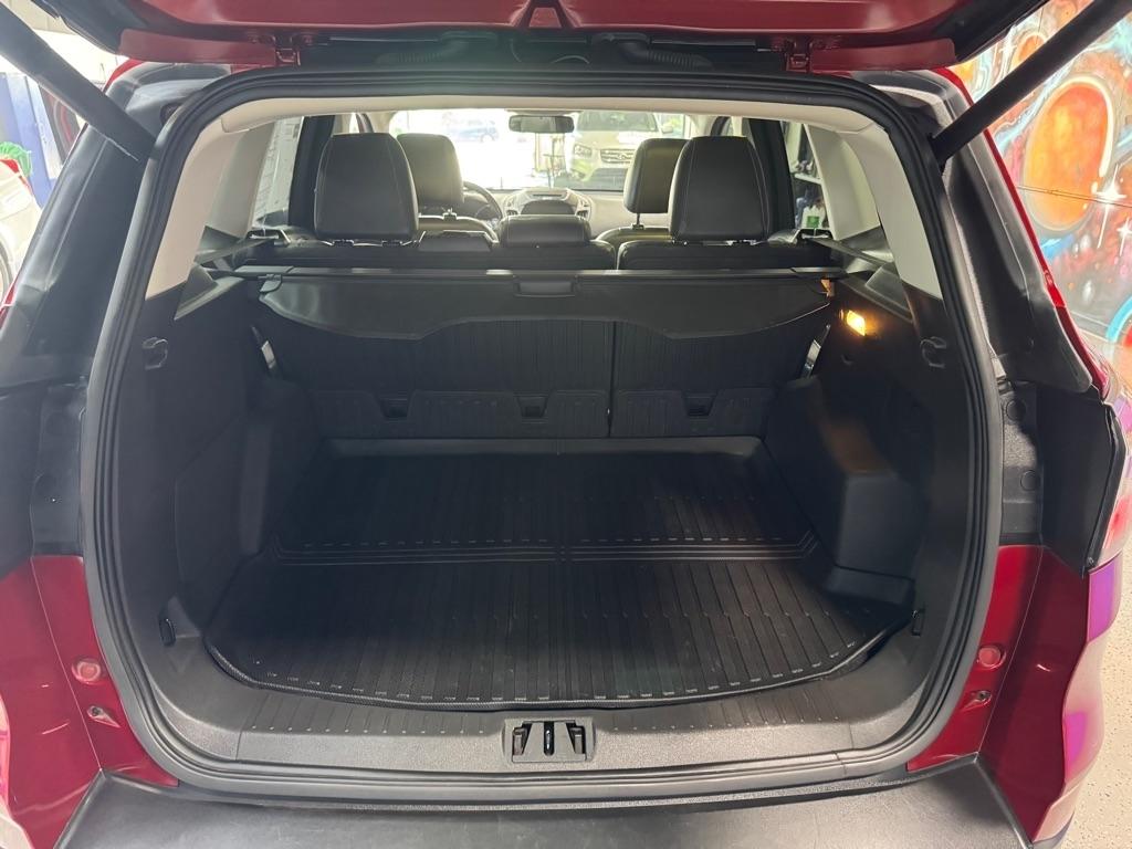 Ford Escape Titanium 4WD 2017