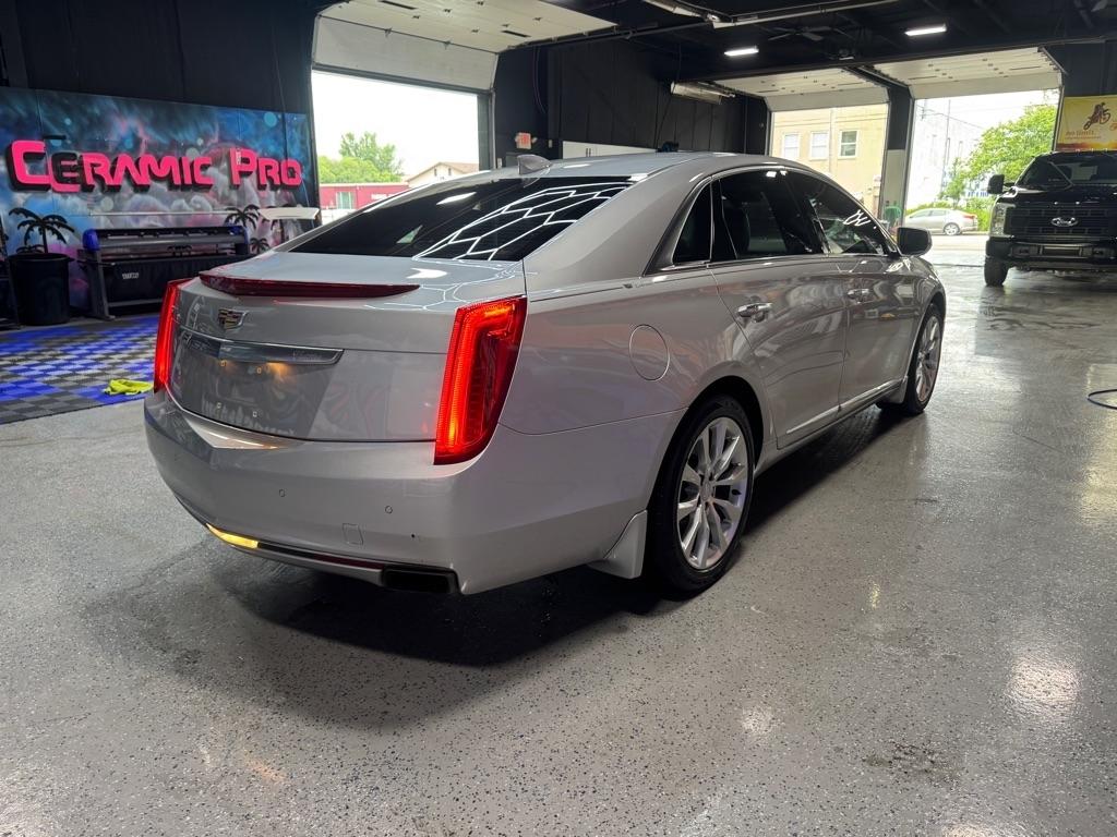 Cadillac XTS Luxury FWD 2016
