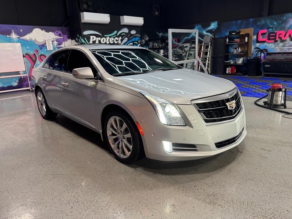 Cadillac XTS Luxury FWD 2016