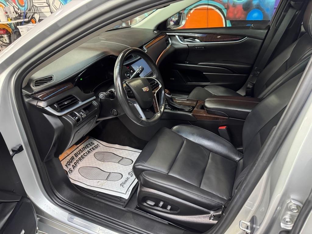 Cadillac XTS Luxury FWD 2016