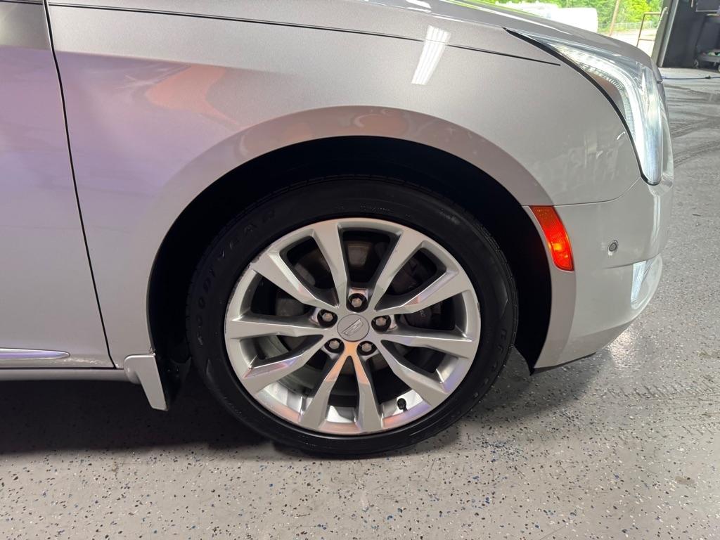 Cadillac XTS Luxury FWD 2016