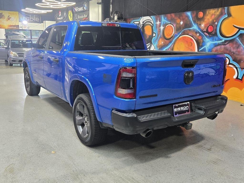 RAM 1500 Big Horn Crew Cab SWB 4WD 2023