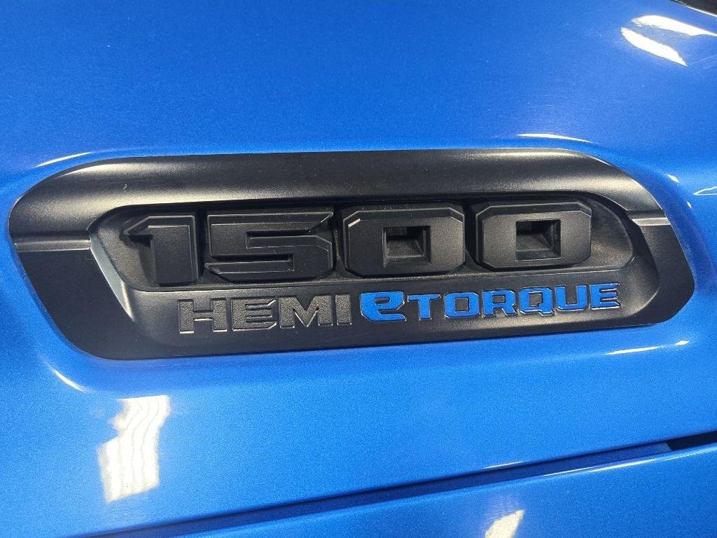 RAM 1500 Big Horn Crew Cab SWB 4WD 2023
