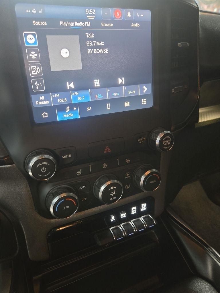 RAM 1500 Big Horn Crew Cab SWB 4WD 2023