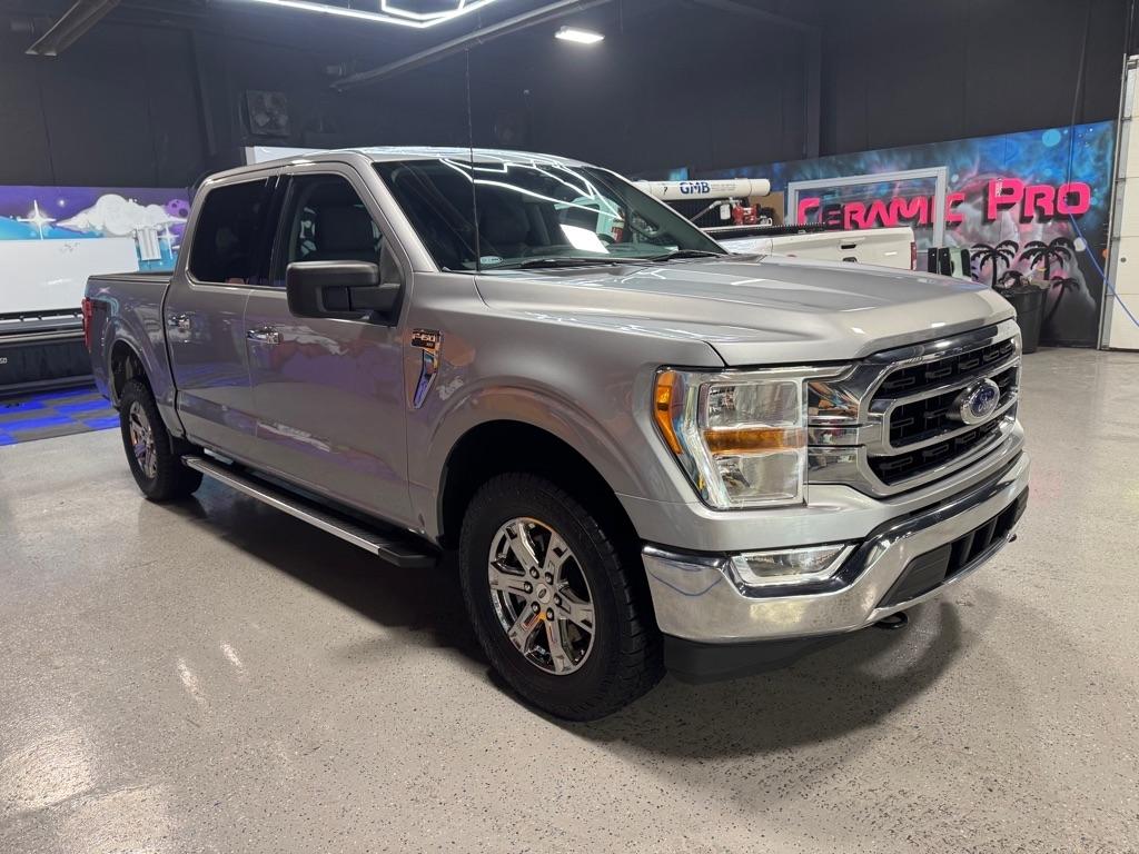 Ford F-150 XLT 4WD SuperCrew 5.5' Box 2022