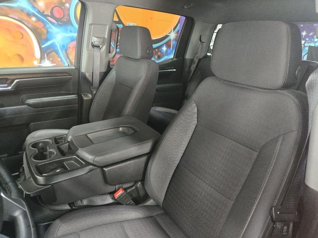 Chevrolet Silverado 1500 LT-L Crew Cab 4WD 2024