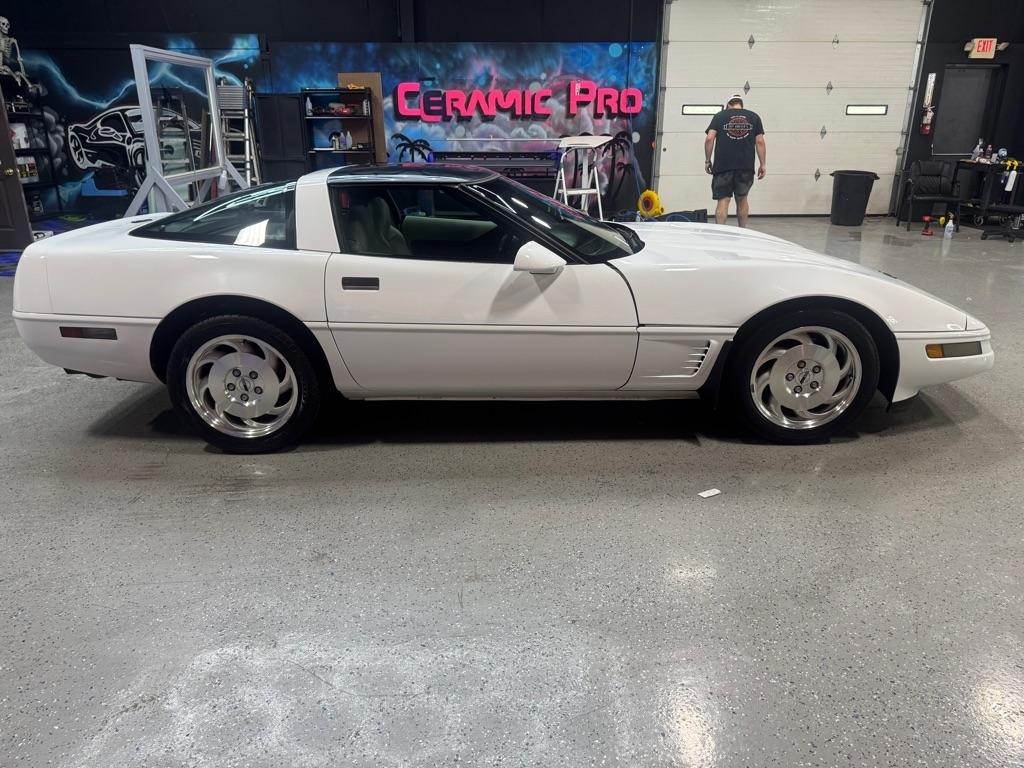 Chevrolet Corvette Coupe 1996