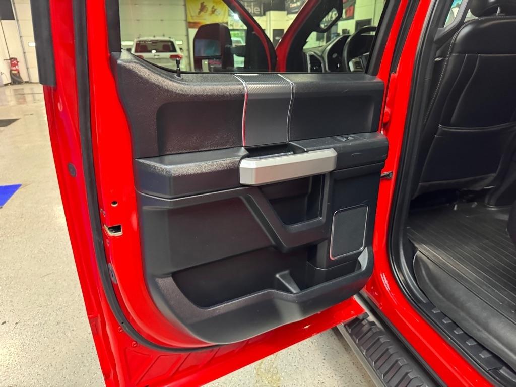 Ford F-150 Lariat SuperCrew Short Box 4WD 2019