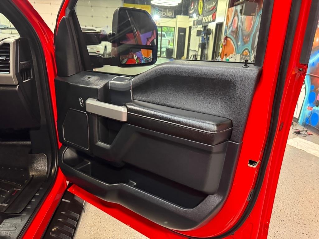 Ford F-150 Lariat SuperCrew Short Box 4WD 2019