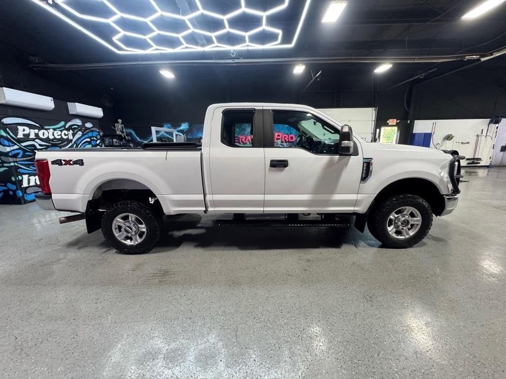 Ford F-250 SD XL SuperCab 4WD 2017