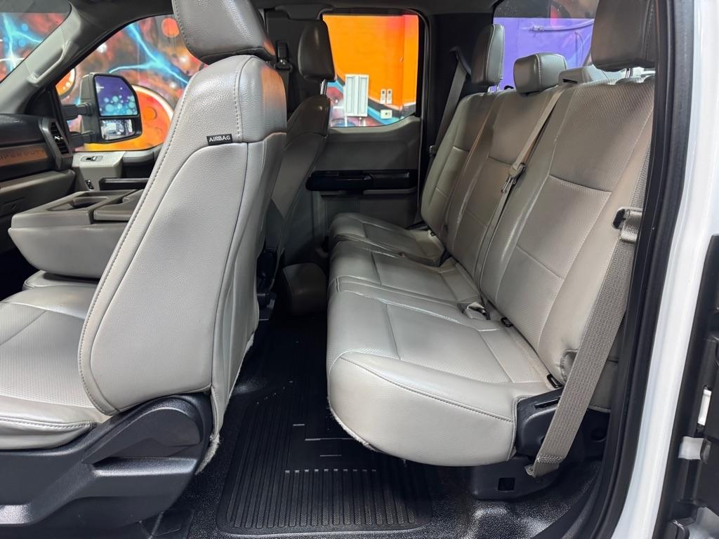 Ford F-250 SD XL SuperCab 4WD 2017