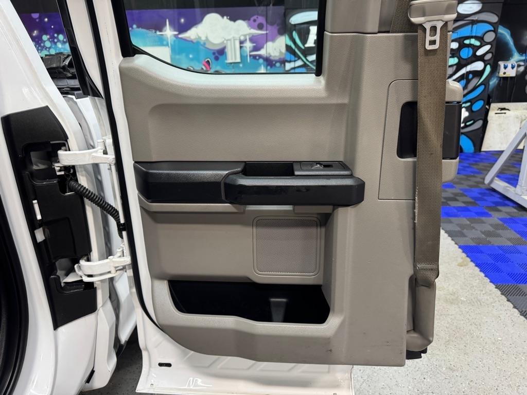 Ford F-250 SD XL SuperCab 4WD 2017