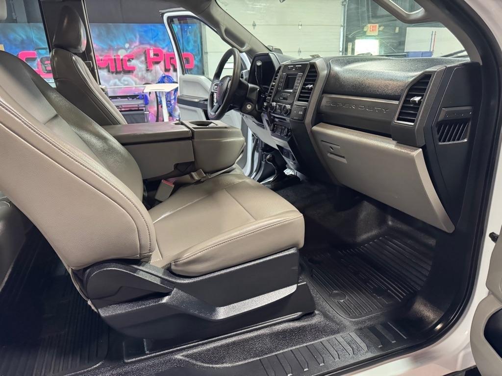 Ford F-250 SD XL SuperCab 4WD 2017