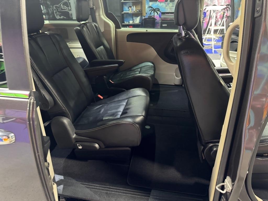 Chrysler Town & Country Touring 2015