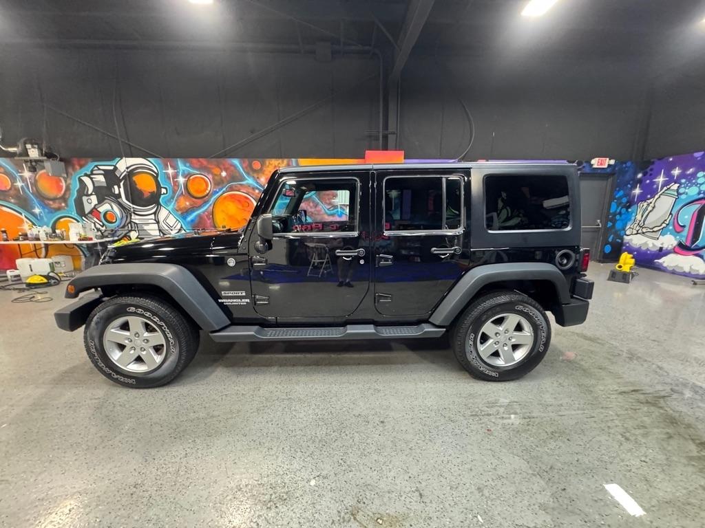 Jeep Wrangler Unlimited Sport 4WD 2015