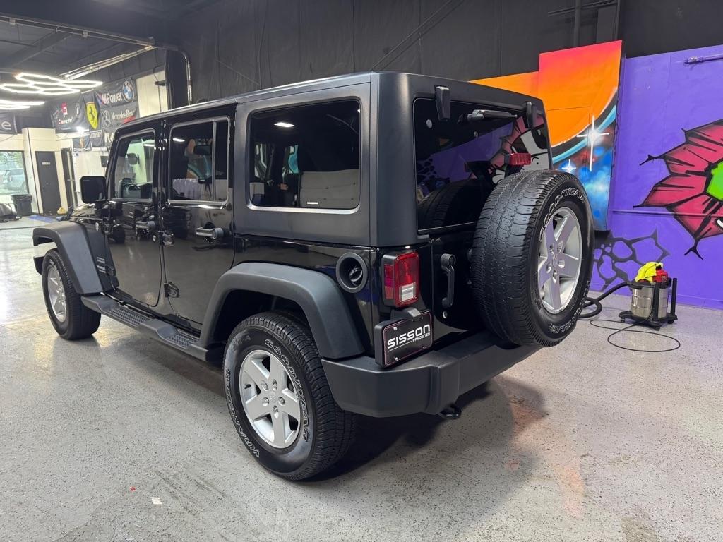 Jeep Wrangler Unlimited Sport 4WD 2015