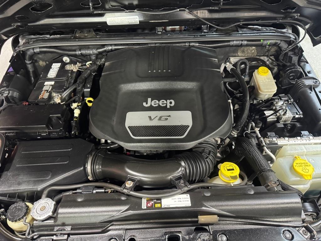 Jeep Wrangler Unlimited Sport 4WD 2015