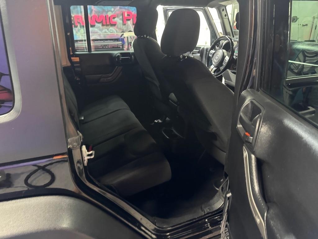 Jeep Wrangler Unlimited Sport 4WD 2015