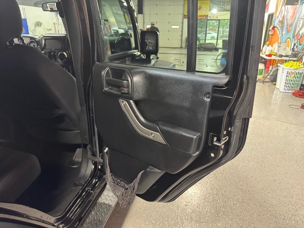 Jeep Wrangler Unlimited Sport 4WD 2015