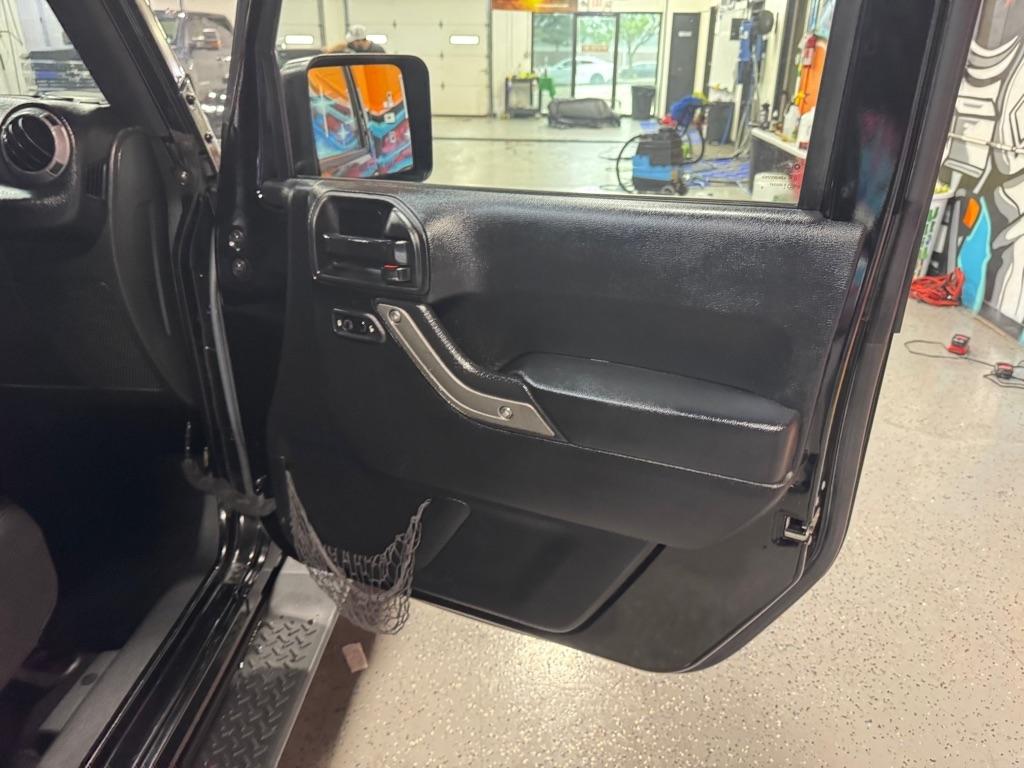 Jeep Wrangler Unlimited Sport 4WD 2015